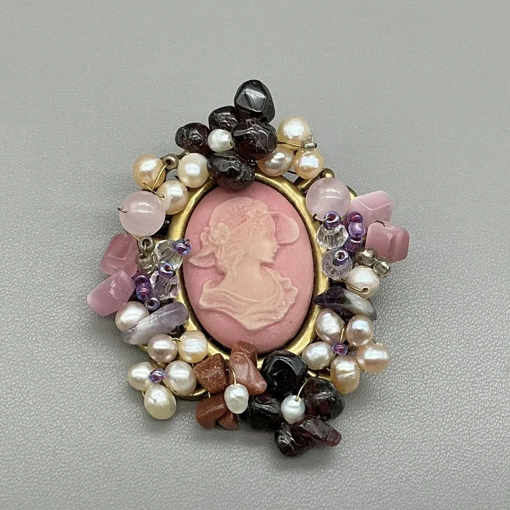 Pink Cameo Brooch Pin Gold Tone Multicolor Bead Cluster Faux Pearl Jewelry